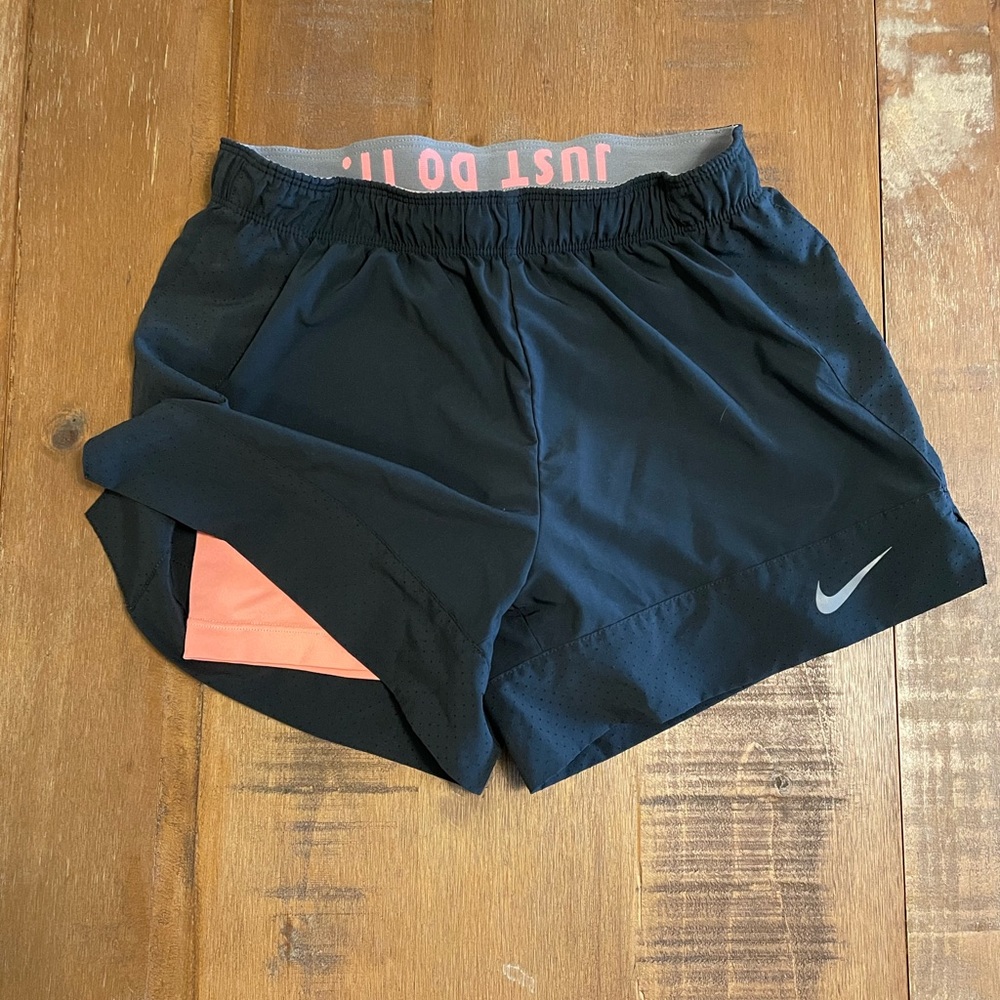Small Women’s Nuke Dri-fit Shorts